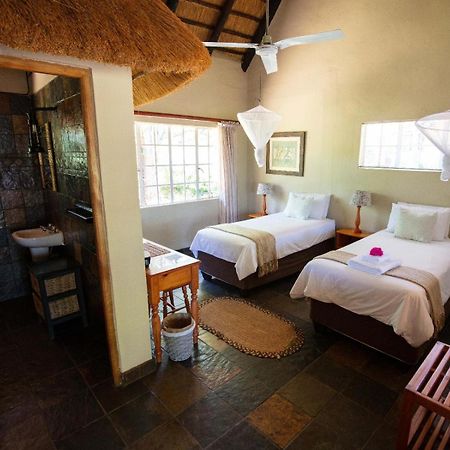Kum Kula Lodge Amanda Habitación foto